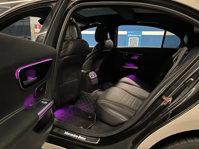 Mercedes-Benz C-Class — Фото автомобиля 7