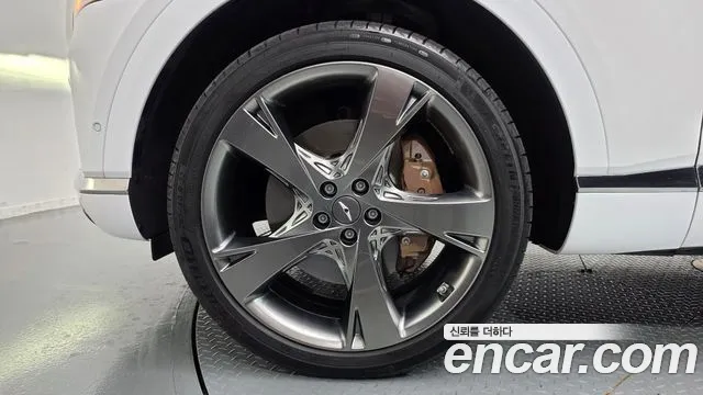 Genesis GV80 — Фото автомобиля 5