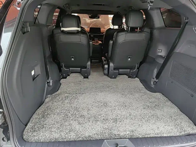 Toyota Sienna — Фото автомобиля 18