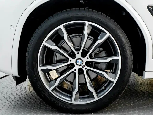 BMW X3 — Фото автомобиля 10