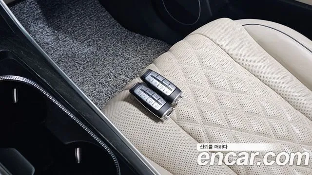 Genesis GV80 2.5T Бензин AWD — Фото автомобиля 15