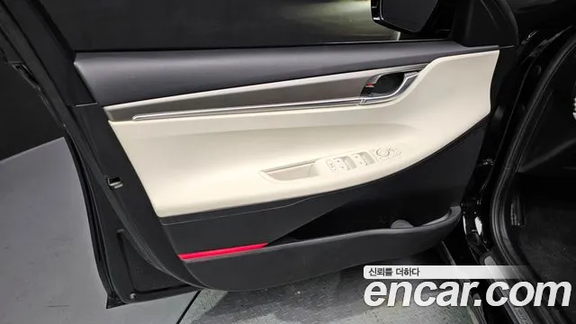 Hyundai Grandeur — Фото автомобиля 22