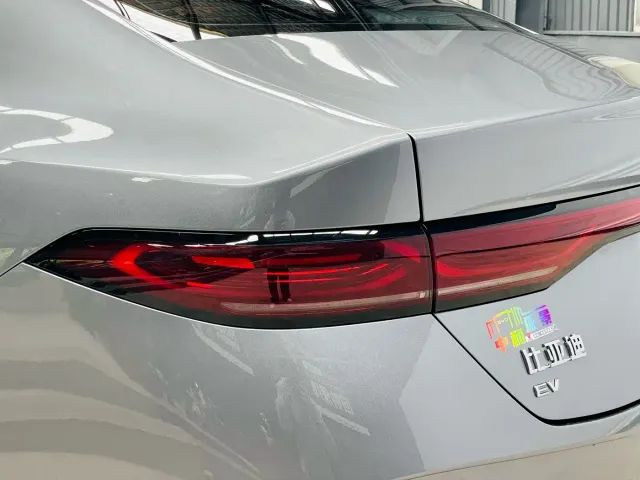BYD Qin PLUS — Фото автомобиля 11