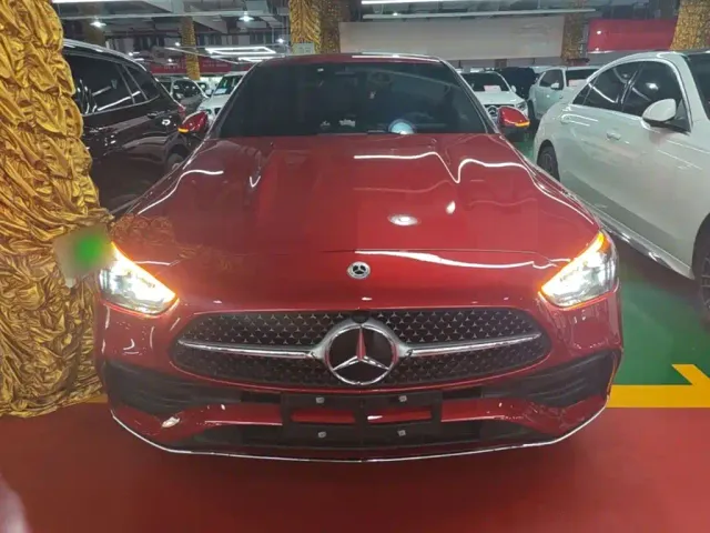 Mercedes-Benz C-Class — Фото автомобиля 2