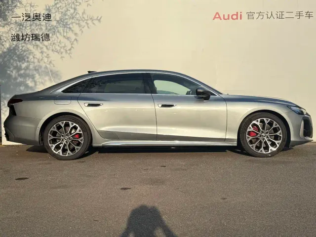 Audi A6L — Фото автомобиля 3