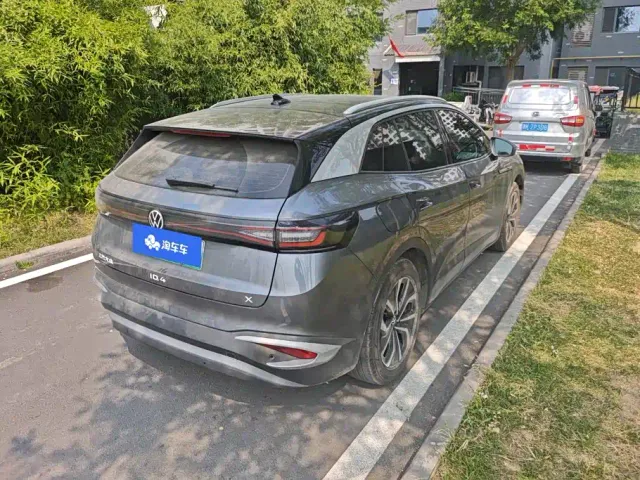 Volkswagen ID.4 X — Фото автомобиля 3