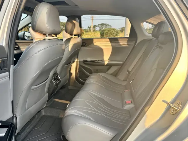 Geely Galaxy L6 — Фото автомобиля 6