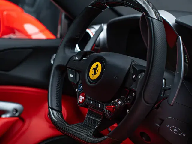 Ferrari F8 — Фото автомобиля 14