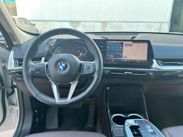 BMW X1 — Фото автомобиля 9