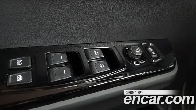 KG_Mobility_Ssangyong Torres Torres Бензин 1.5 4WD — Фото автомобиля 24