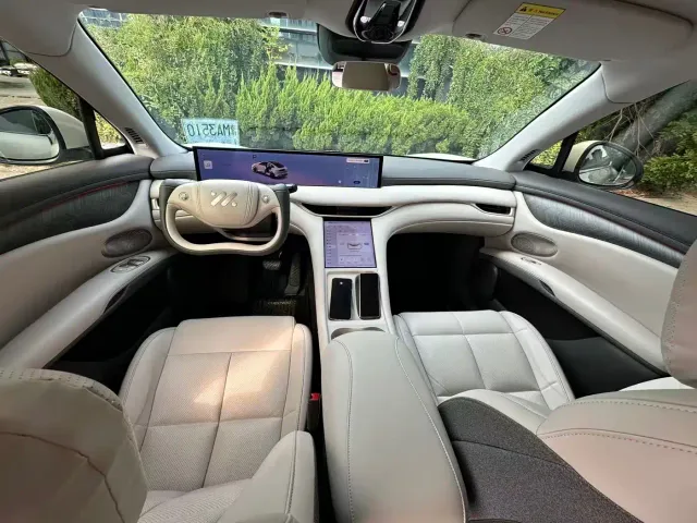 IM Motors LS6 — Фото автомобиля 28