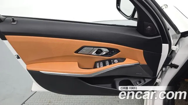 BMW 3 Series G20 — Фото автомобиля 13
