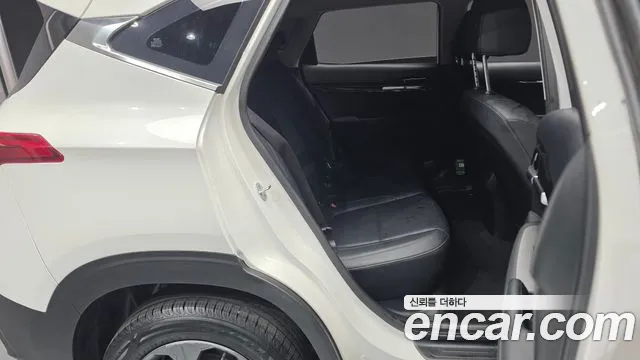 Kia Seltos — Фото автомобиля 12