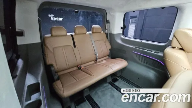 Hyundai Staria Staria 4WD Lounge 7 мест — Фото автомобиля 13