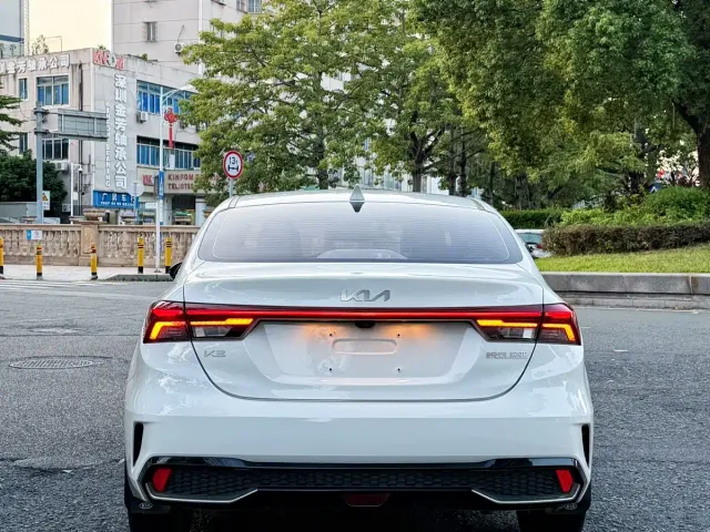 Kia K3 — Фото автомобиля 6