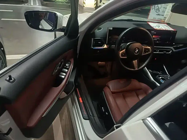 BMW i3 — Фото автомобиля 15