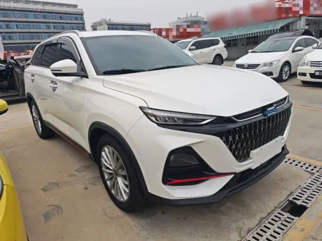Changan X7 Plus — Фото автомобиля 3