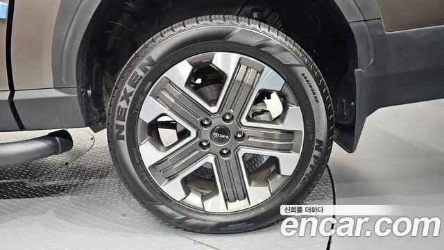 KG_Mobility_Ssangyong Musso Musso (Q300) Бензин 2.0 4WD — Фото автомобиля 20