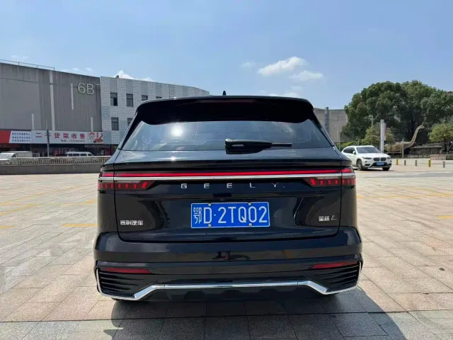 Geely Xingyue L — Фото автомобиля 5