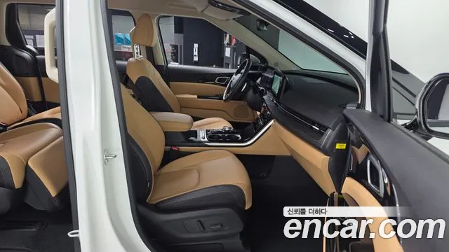 Kia Canival Carnival 4 поколение Бензин 7 мест Signature — Фото автомобиля 11