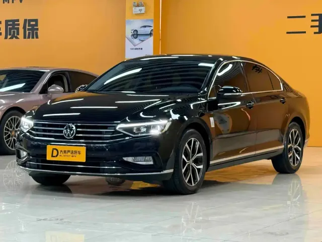 Фотография автомобиля — Volkswagen Magotan