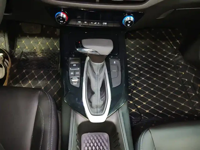 Chevrolet Menlo — Фото автомобиля 13