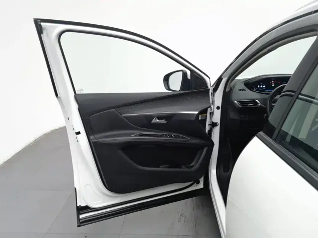 Peugeot 4008 — Фото автомобиля 8