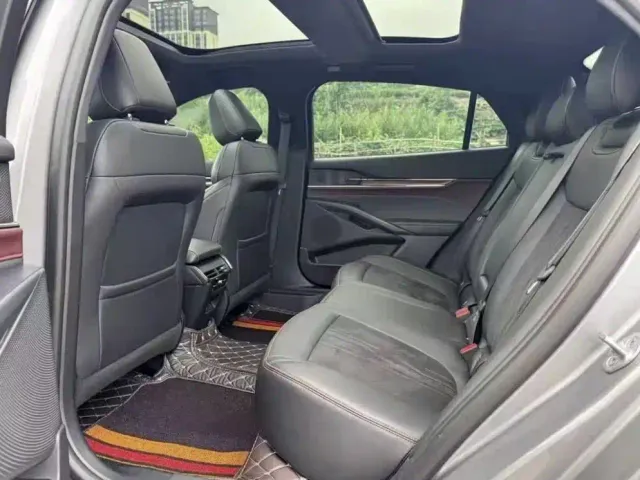Ford Mondeo — Фото автомобиля 6