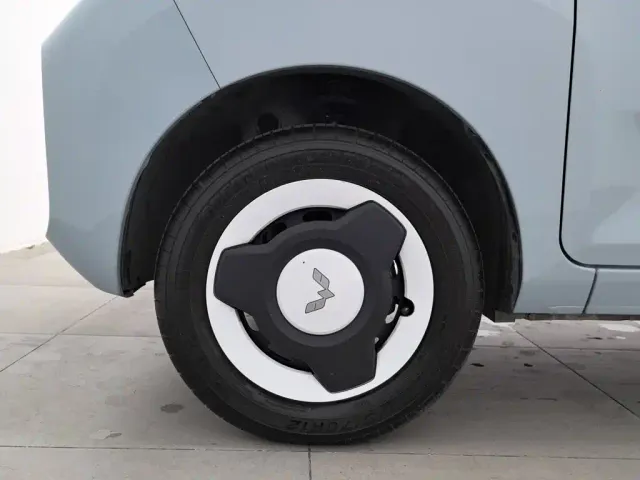 Wuling Hongguang Mini EV — Фото автомобиля 17