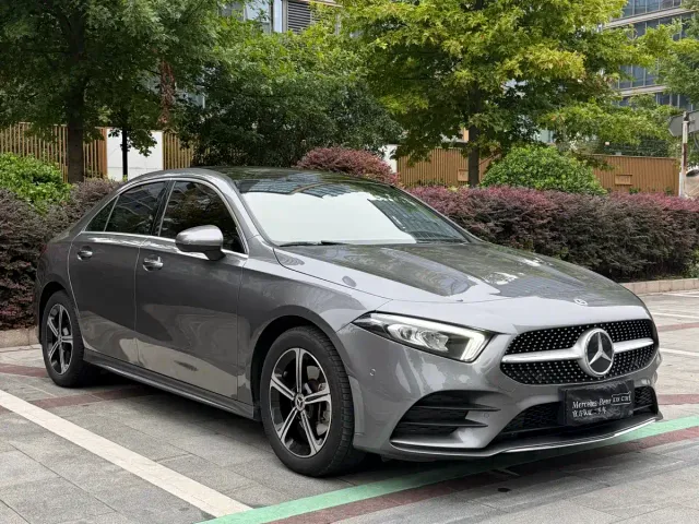 Mercedes-Benz A-Class — Фото автомобиля 2