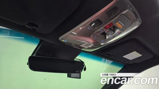 Genesis GV70 — Фото автомобиля 26
