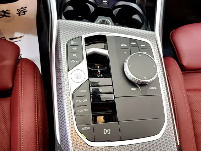 BMW 3 Series — Фото автомобиля 13