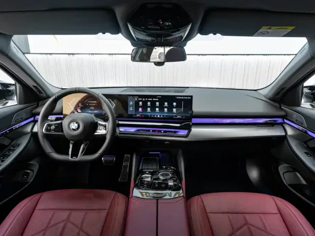BMW 5 Series — Фото автомобиля 15