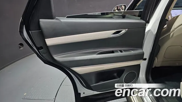 Genesis GV80 — Фото автомобиля 14