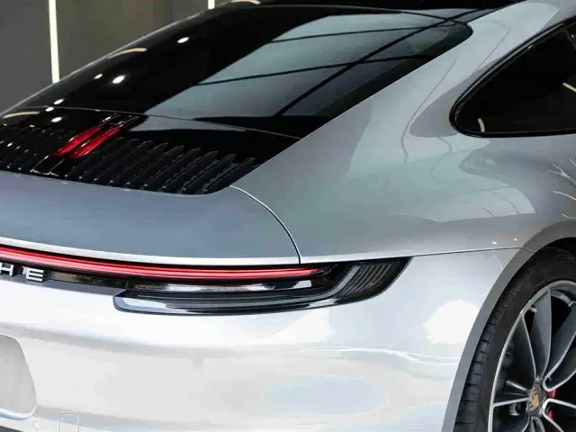 Porsche 911 — Фото автомобиля 8