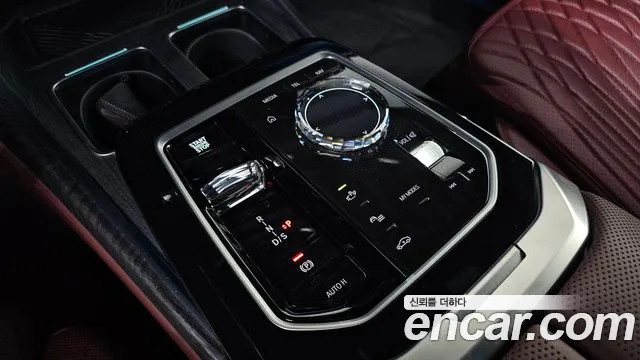 BMW 7-Series 7 серия (G70) — Фото автомобиля 9