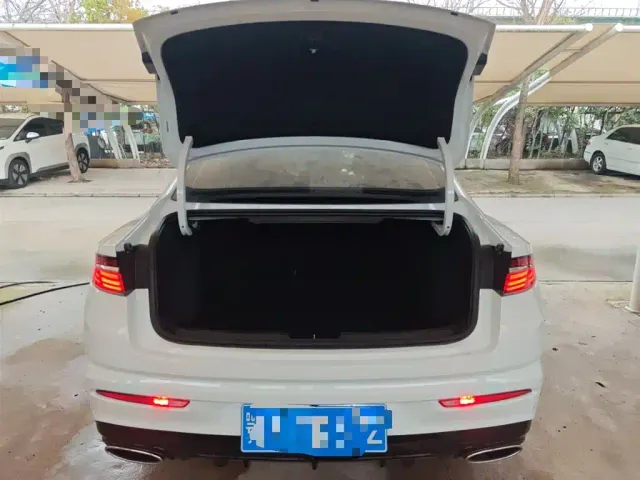 Geely Xingrui — Фото автомобиля 18