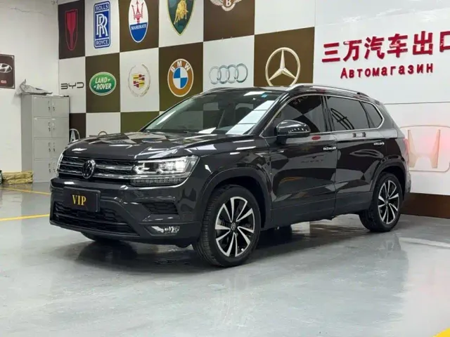 Фотография автомобиля — Volkswagen Tharu