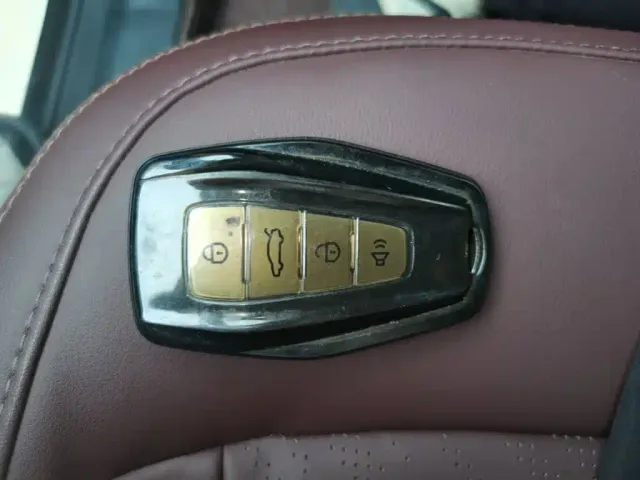 Geely Haoyue — Фото автомобиля 8