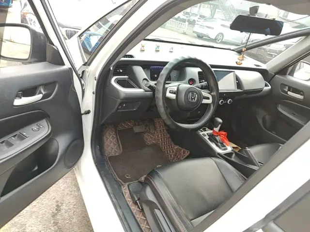 Honda Fit — Фото автомобиля 15