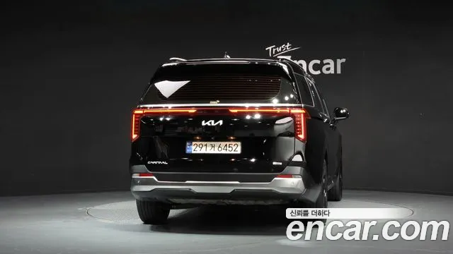 Kia Carnival — Фото автомобиля 4