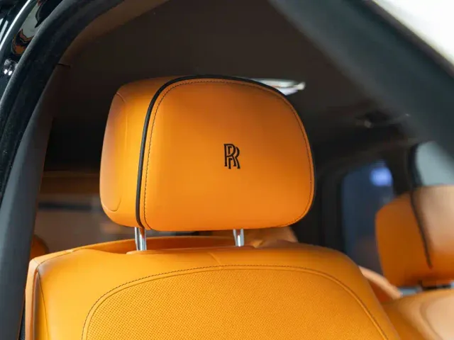 Rolls-Royce Cullinan — Фото автомобиля 18
