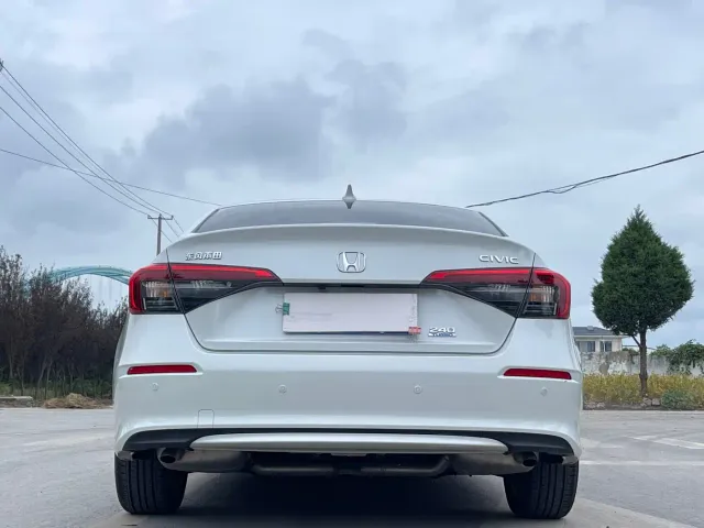 Honda Civic — Фото автомобиля 6