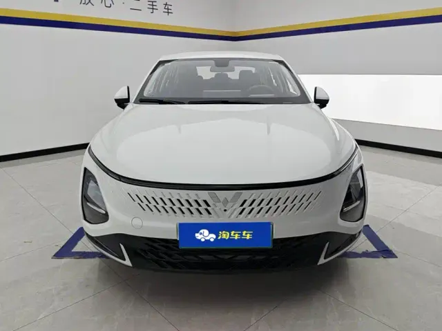 Wuling Starlight — Фото автомобиля 2