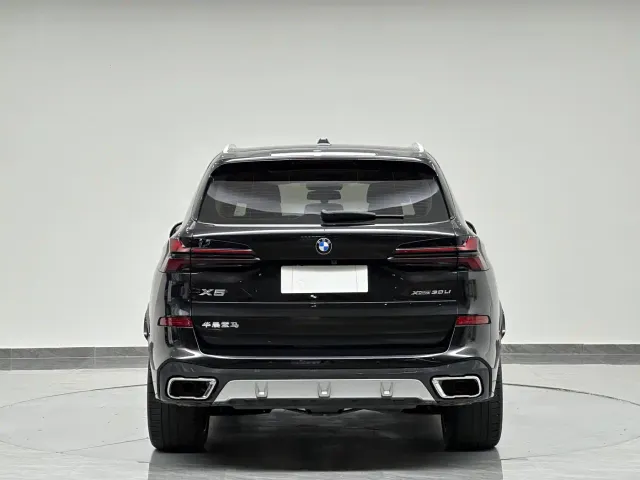 BMW X5 — Фото автомобиля 7