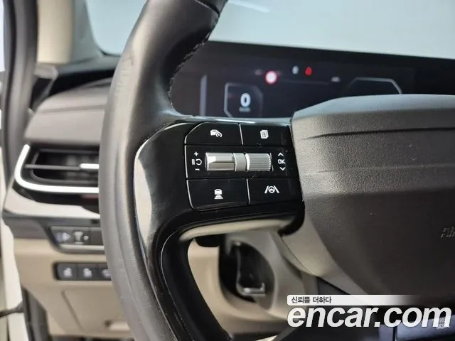 Kia Carnival 4th Gen — Фото автомобиля 5