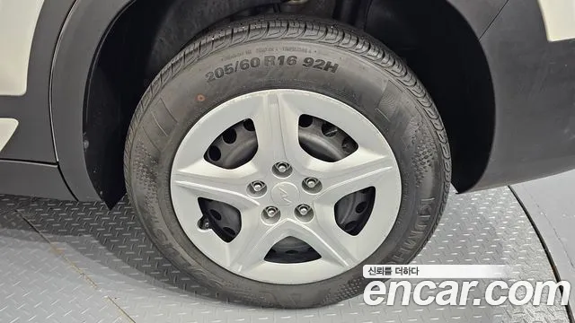 Kia Seltos — Фото автомобиля 6