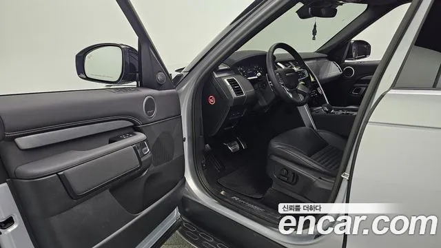 Land Rover Discovery — Фото автомобиля 15