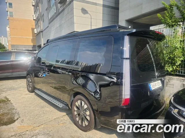Hyundai Staria Staria — Фото автомобиля 2