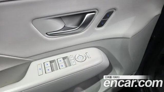 Hyundai Kona SX2 — Фото автомобиля 29